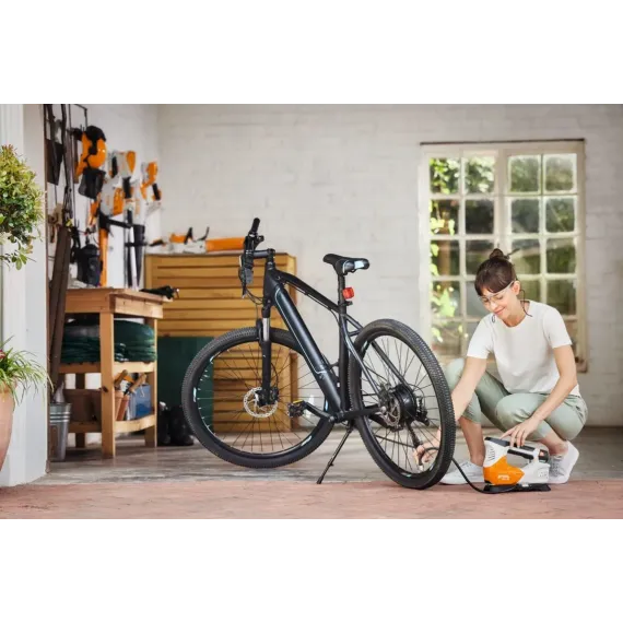 Stihl KOA 20 Sett kompressor med batteri og lader